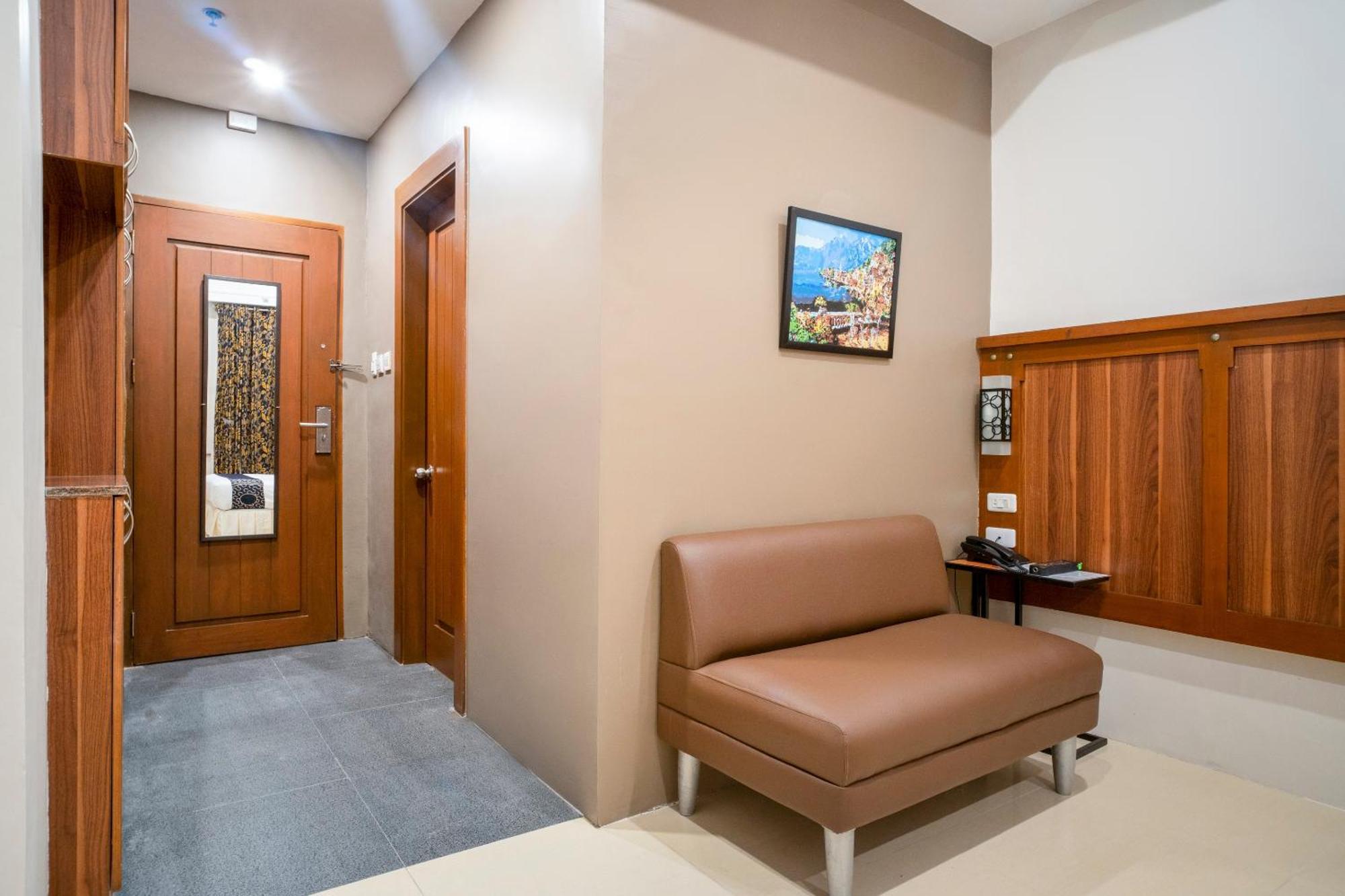 Capital O 460 World Palace Hotel Davao City Extérieur photo